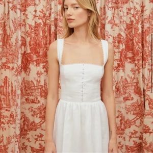 Brand new with tags. Never worn. Reformation Tagliatelle linen dress. Size 8